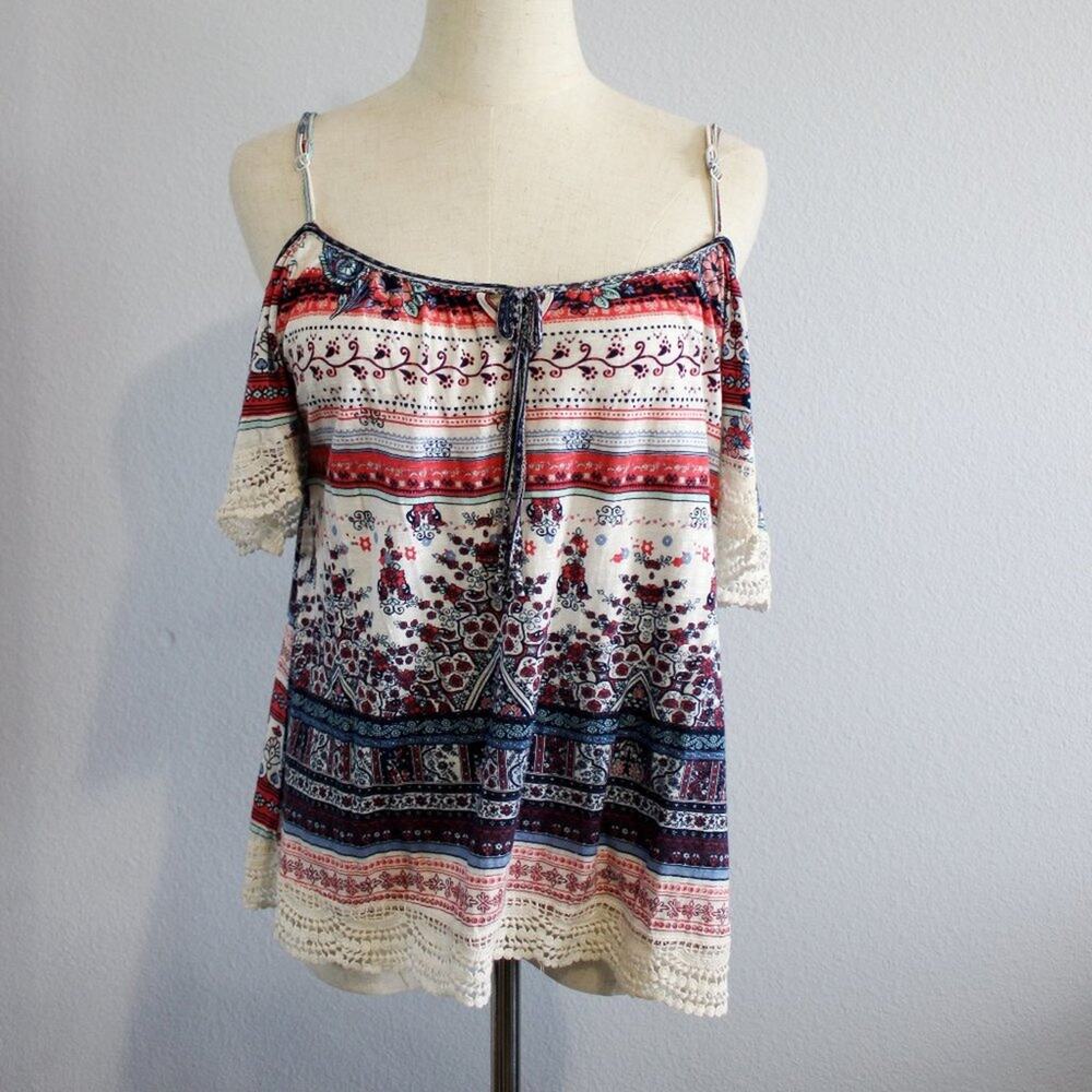 Almost Famous Cold Shoulder Boho Blouse Size M